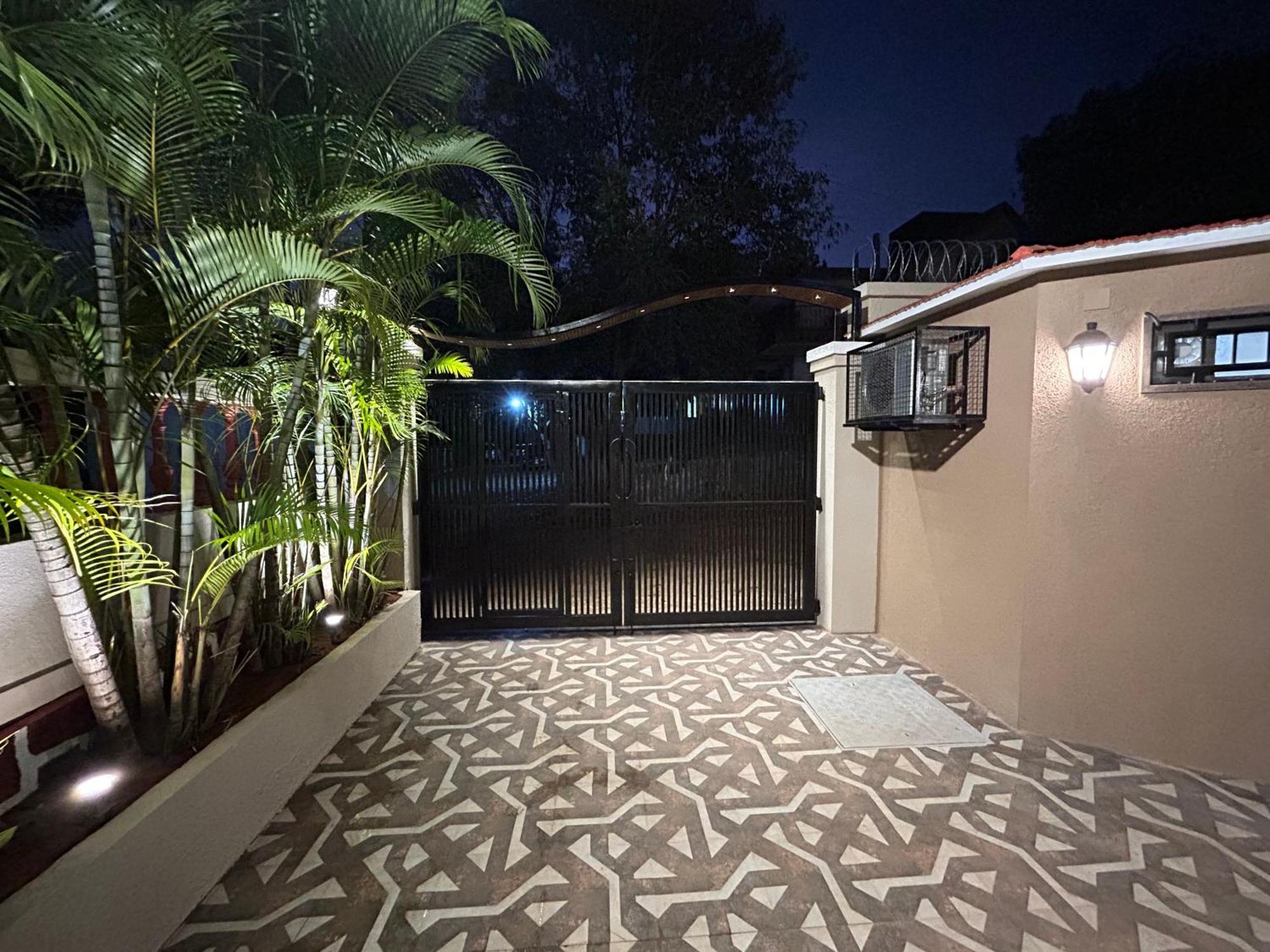 Al Barakah 5 Bhk Private Swimming Pool Villa Панчгани Экстерьер фото
